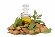almond-oil skincare